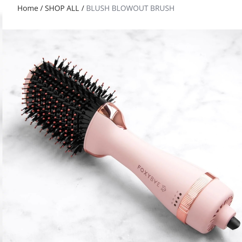 Blush blowout brush from foxybae